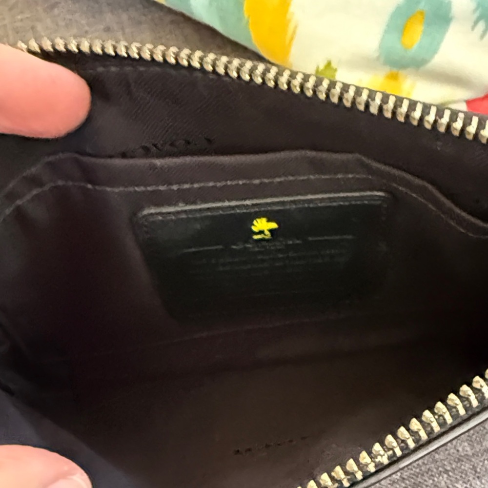 Coach Peanuts Snoopy Black Leather Pouch Wrislet Yellow Woodstock NEW elegant - Picture 8 of 11